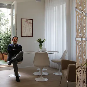 milano-porta-venezia-suite-centro.italymilanhotels.net/